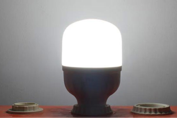 LED光源有哪些类型？照明用LED光源有哪些技术指标？